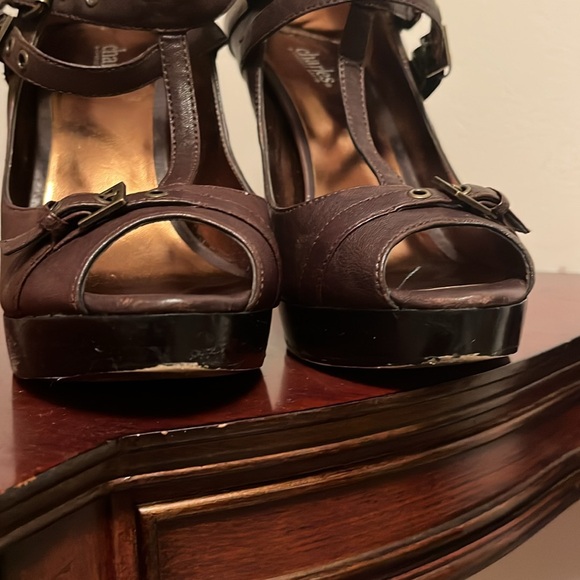 EUC Charles by Charles David size 9M Brown Leather T Strap Heels - Picture 7 of 13